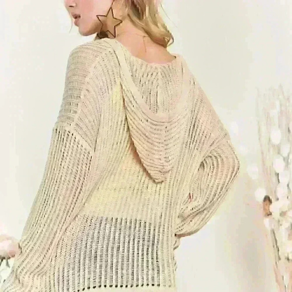 Ivory‎ Crochet Hoodie Tunic Top - Picture 3 of 4